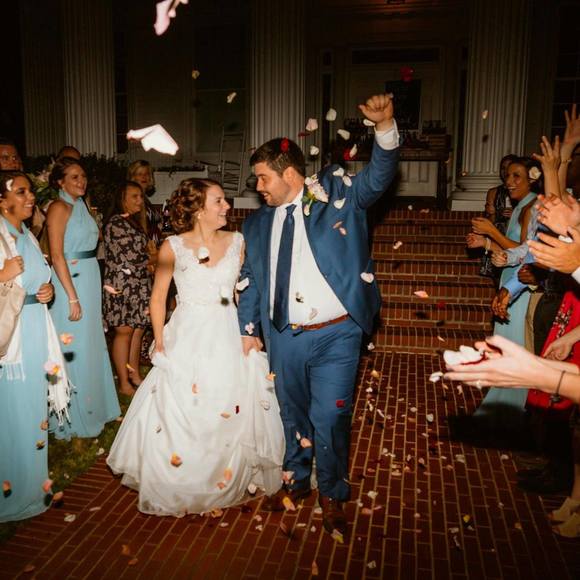 Meet your Posher, Anna - Picture 1 of 1